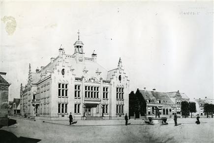 Act-Estourgie_Gemeentehuis_12 (jpg)