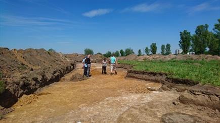 Activiteiten_Archeologiedag_OpgravingOss_mei2017_Horzak_DSC_1605(1) (jpg)