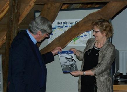 presentatie180413_HetleveninOss (jpg)